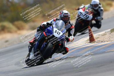 media/May-15-2022-SoCal Trackdays (Sun) [[33a09aef31]]/Turn 2 (945am)/